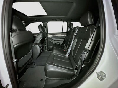 2026 Jeep Grand Cherokee Base