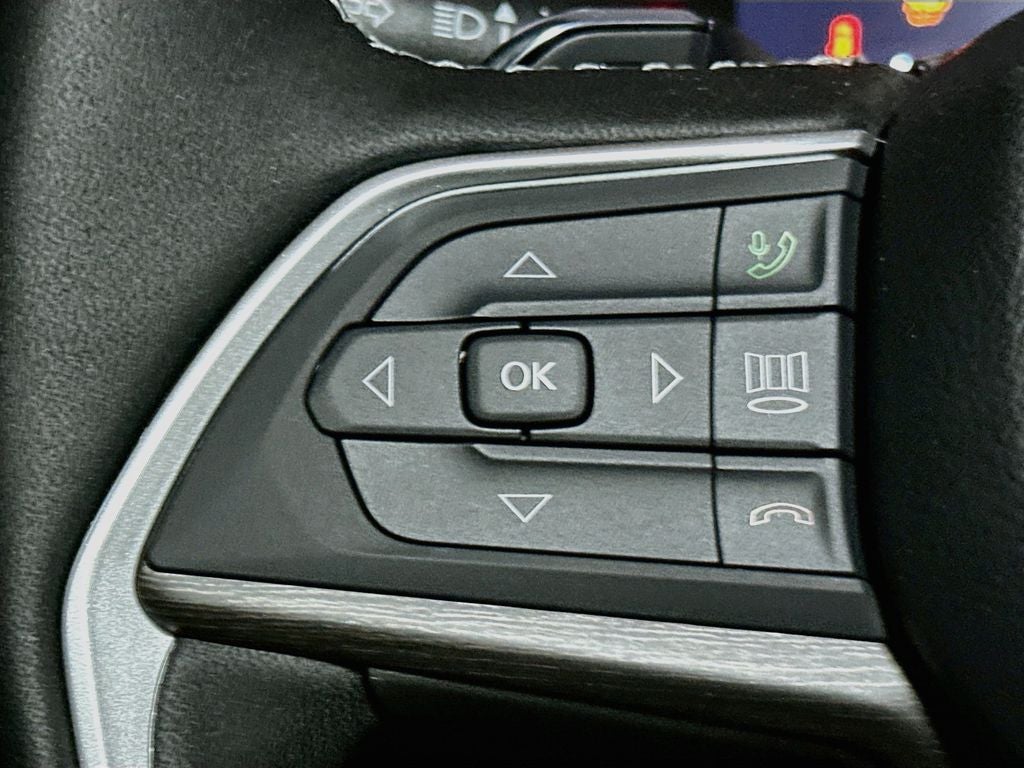 2026 Jeep Grand Cherokee Base