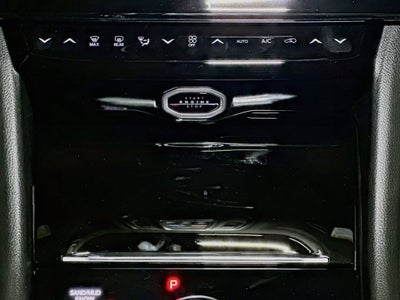 2027 Jeep Grand Cherokee Base