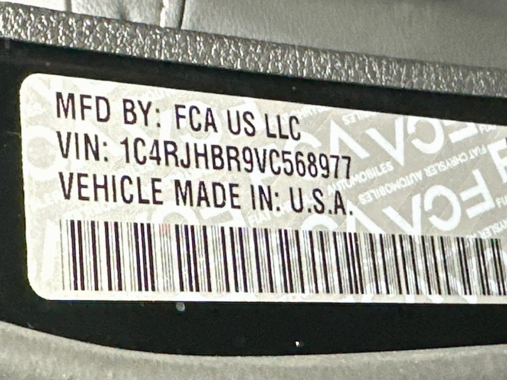 2027 Jeep Grand Cherokee Base