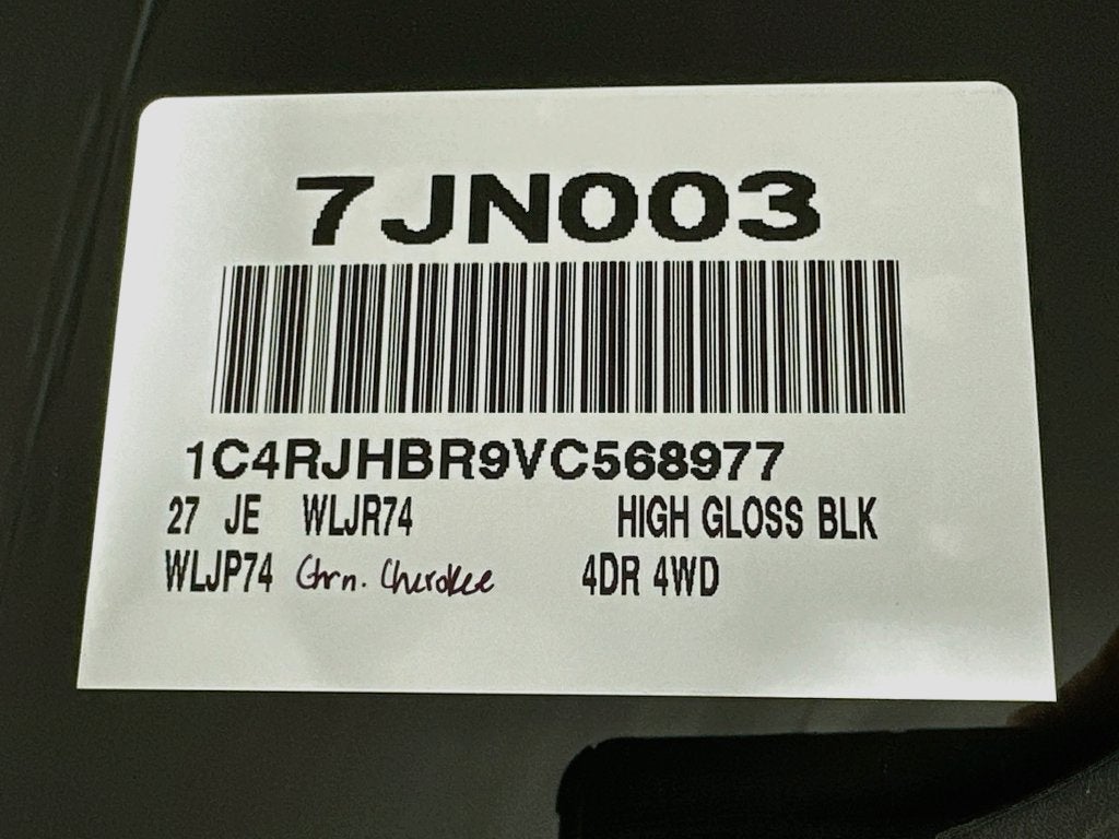2027 Jeep Grand Cherokee Base