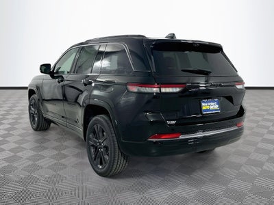 2027 Jeep Grand Cherokee Base
