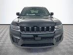 2027 Jeep Grand Cherokee Base