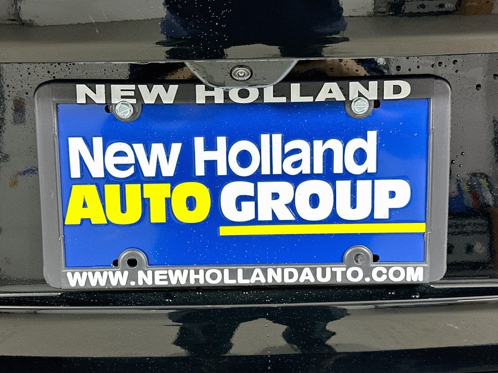 2027 Jeep Grand Cherokee Base