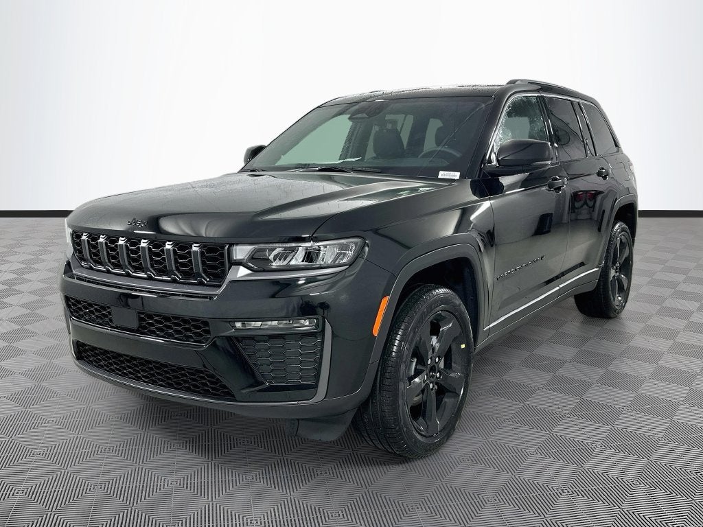 2027 Jeep Grand Cherokee Base