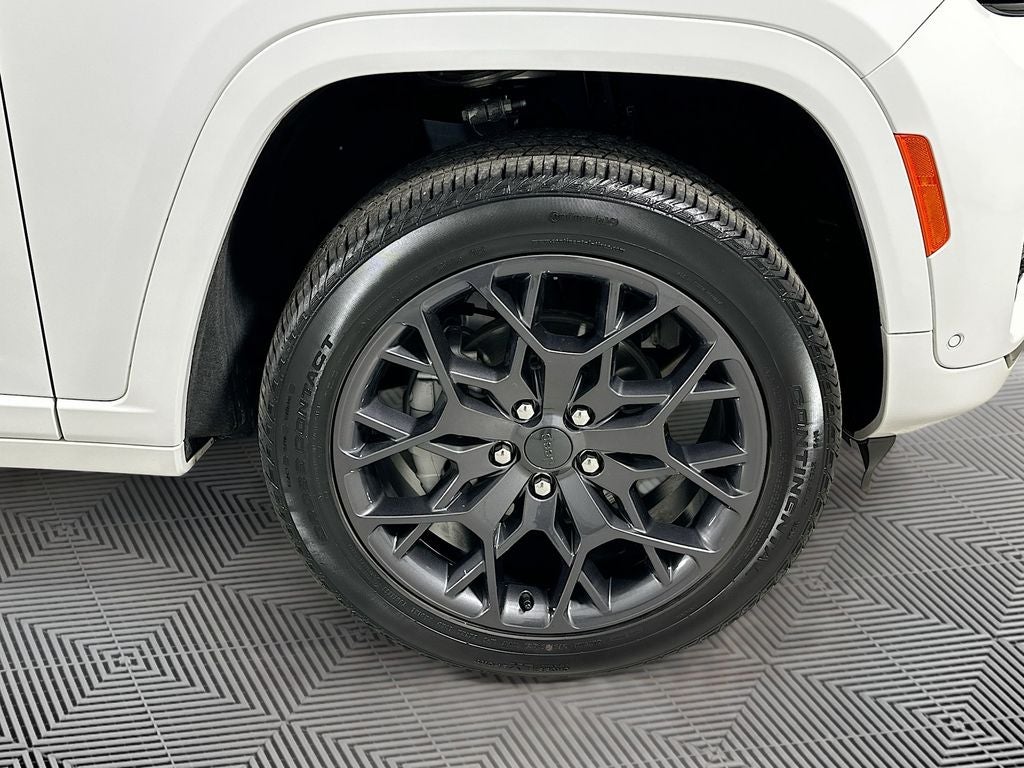 2025 Jeep Grand Cherokee Summit Reserve