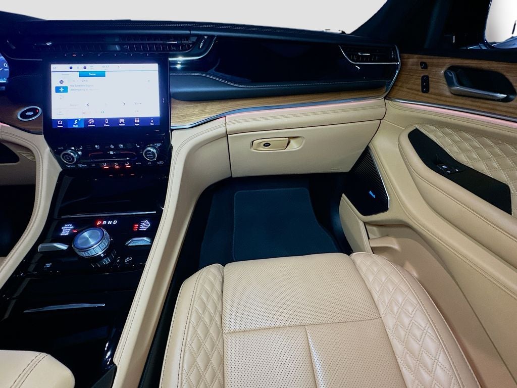 2025 Jeep Grand Cherokee Summit Reserve