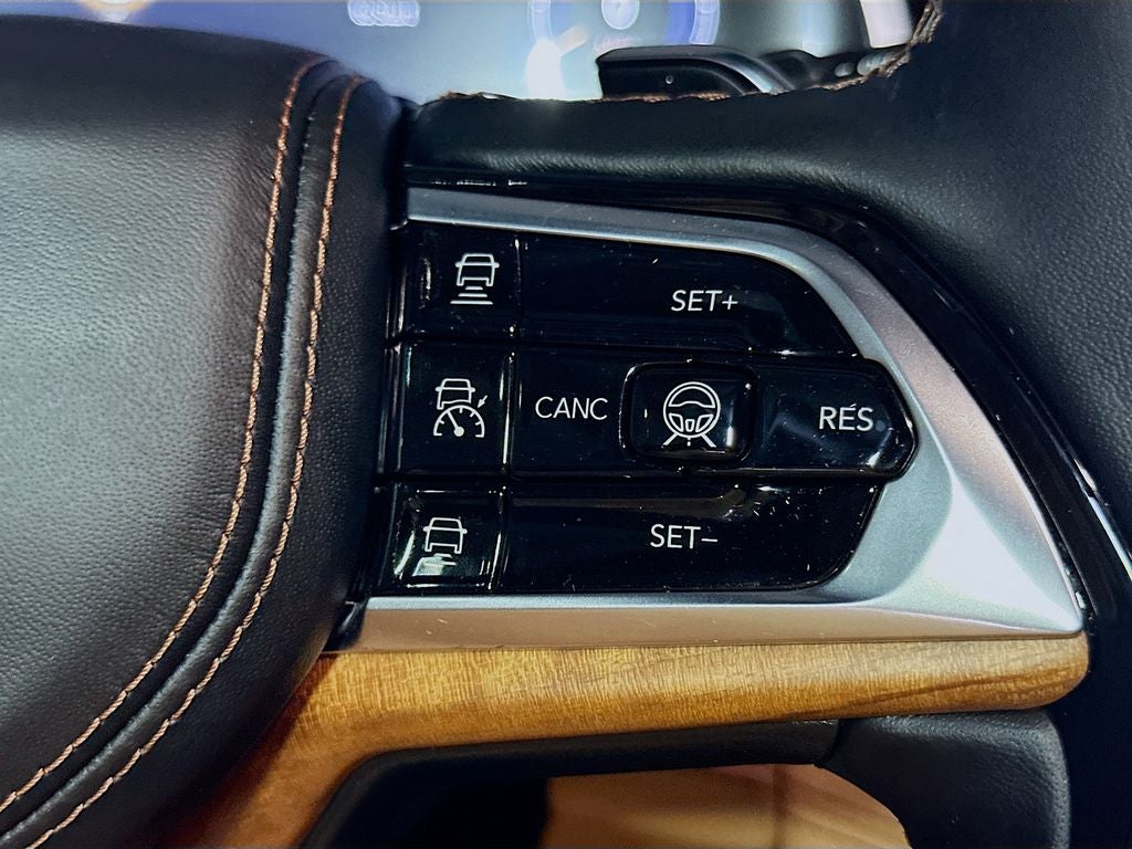 2025 Jeep Grand Cherokee Summit Reserve