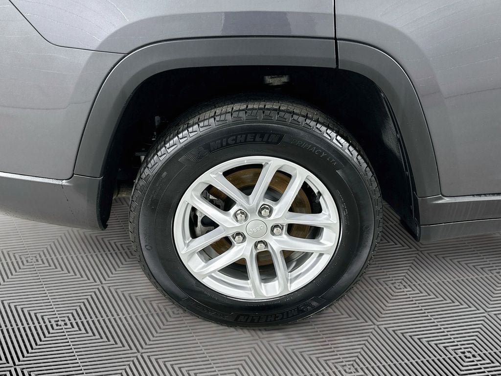 2024 Jeep Grand Cherokee L Laredo