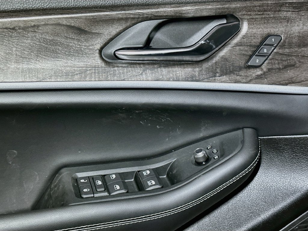 2027 Jeep Grand Cherokee L Base