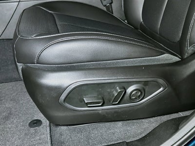 2027 Jeep Grand Cherokee L Base