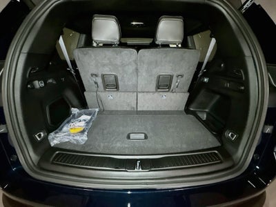 2027 Jeep Grand Cherokee L Base
