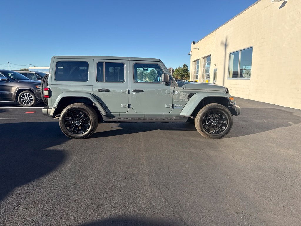 2024 Jeep Wrangler Sahara 4xe