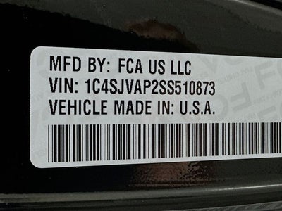 2025 Jeep Wagoneer Base