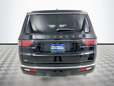 2025 Jeep Wagoneer Base