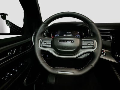 2025 Jeep Wagoneer Base