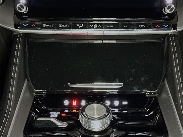 2026 Jeep Grand Wagoneer Base