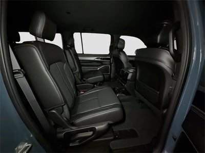 2026 Jeep Grand Wagoneer Base