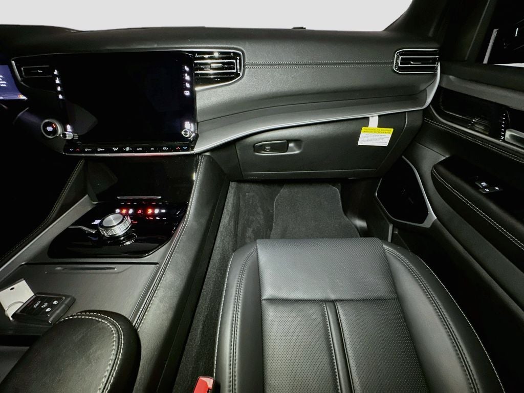 2026 Jeep Grand Wagoneer Limited Altitude
