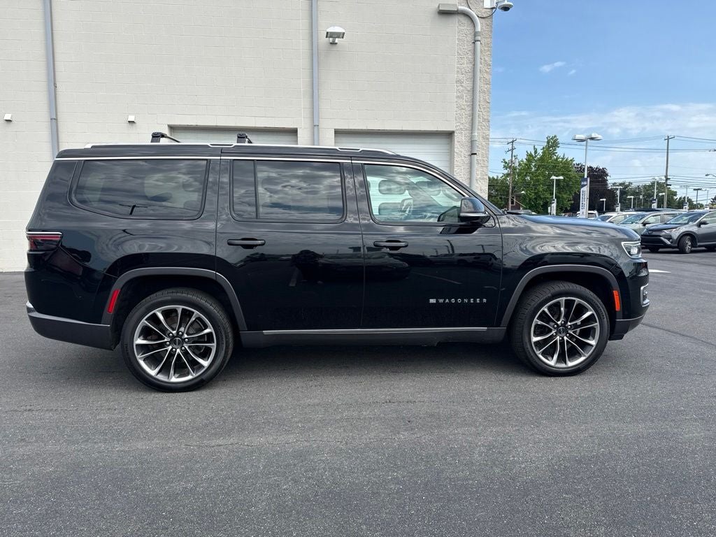 2022 Jeep Wagoneer Series III