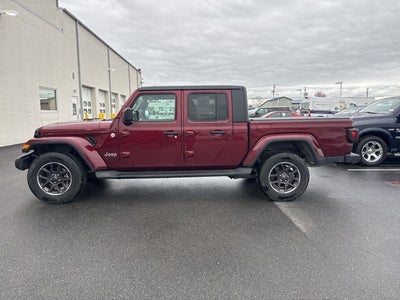 2022 Jeep Gladiator Overland