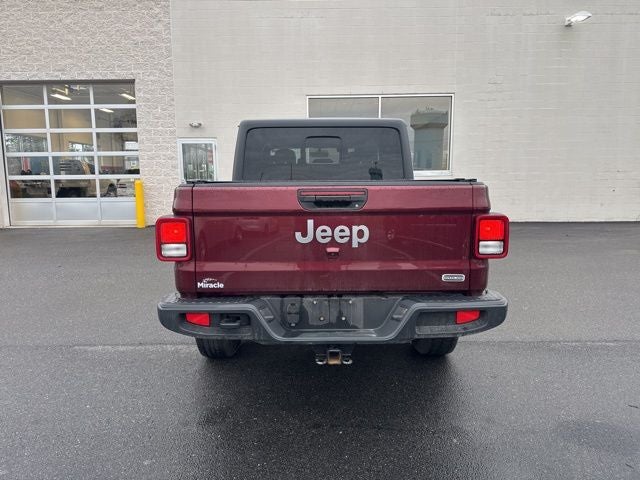 2022 Jeep Gladiator Overland