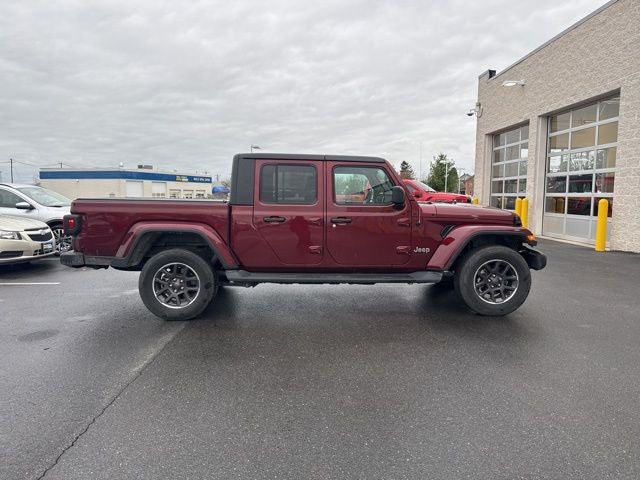 2022 Jeep Gladiator Overland