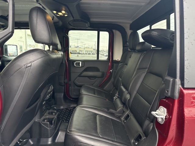 2022 Jeep Gladiator Overland