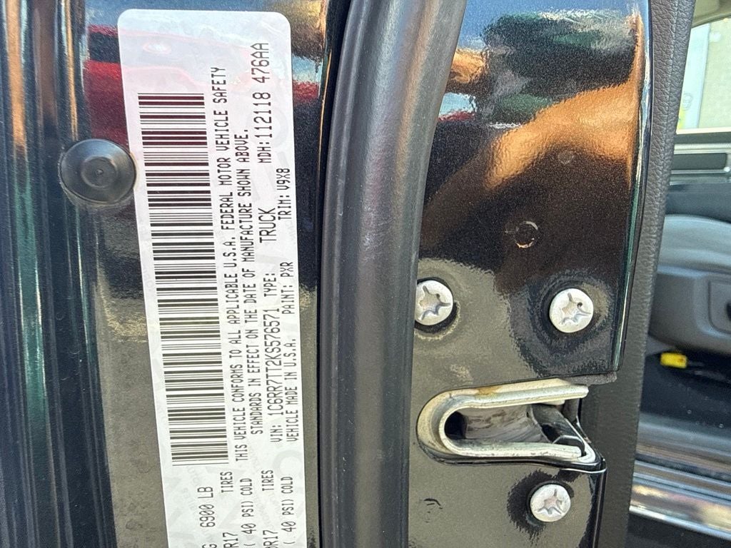 2019 RAM 1500 Classic SLT