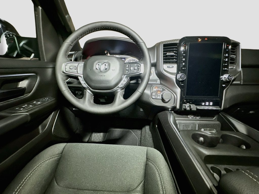 2027 RAM 1500 Big Horn/Lone Star