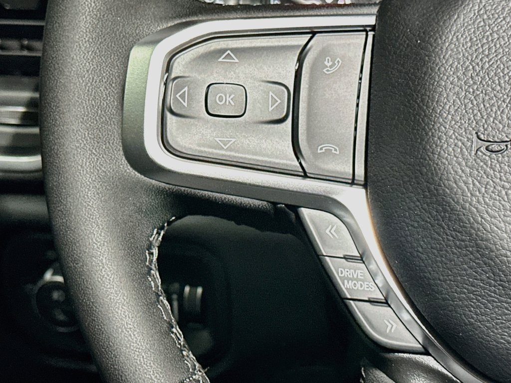 2027 RAM 1500 Big Horn/Lone Star