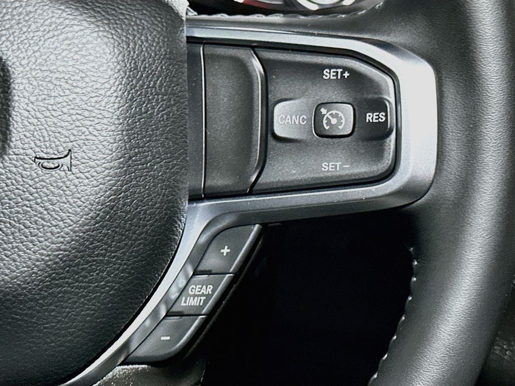 2024 RAM 1500 Big Horn/Lone Star