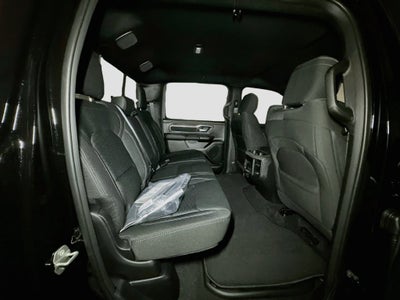 2027 RAM 1500 Big Horn/Lone Star