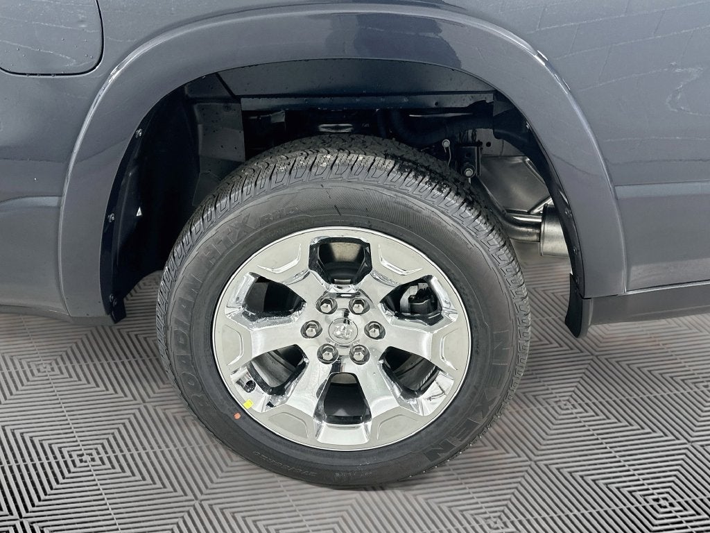 2027 RAM 1500 Big Horn/Lone Star
