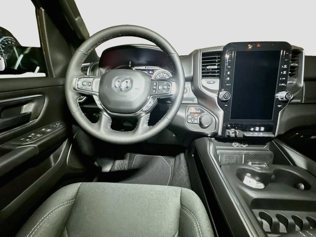 2027 RAM 1500 Big Horn/Lone Star