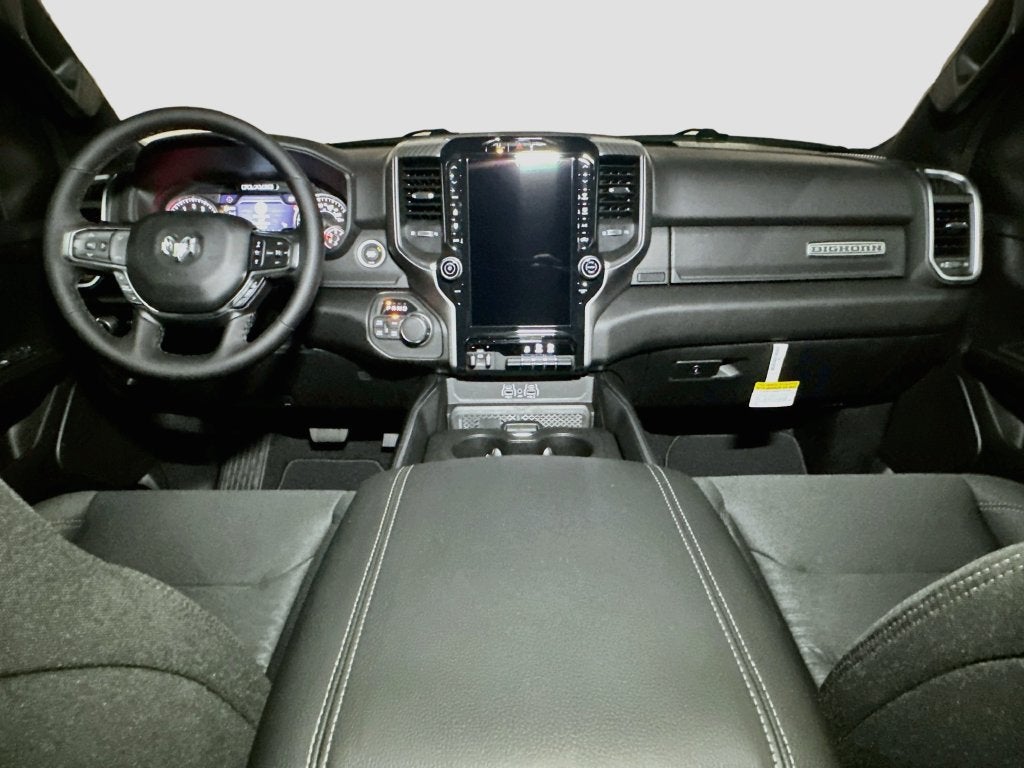 2027 RAM 1500 Big Horn/Lone Star