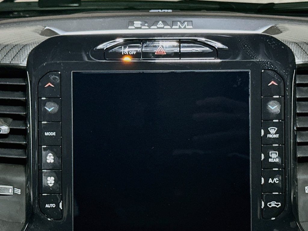 2027 RAM 1500 Big Horn/Lone Star