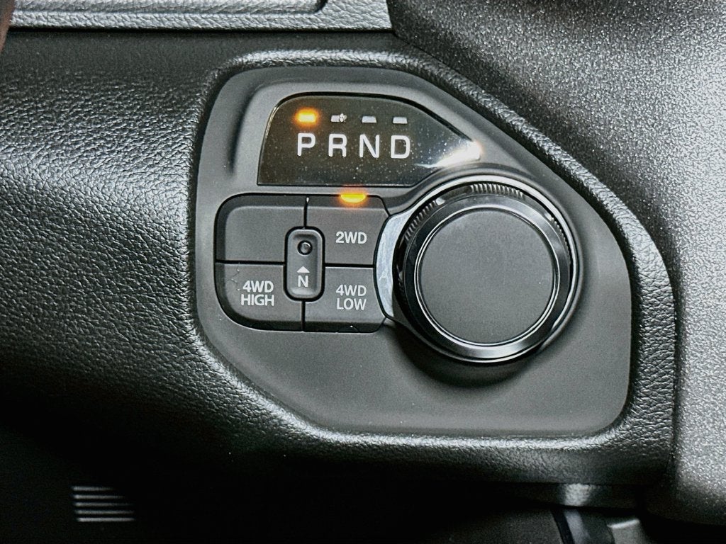 2027 RAM 1500 Base