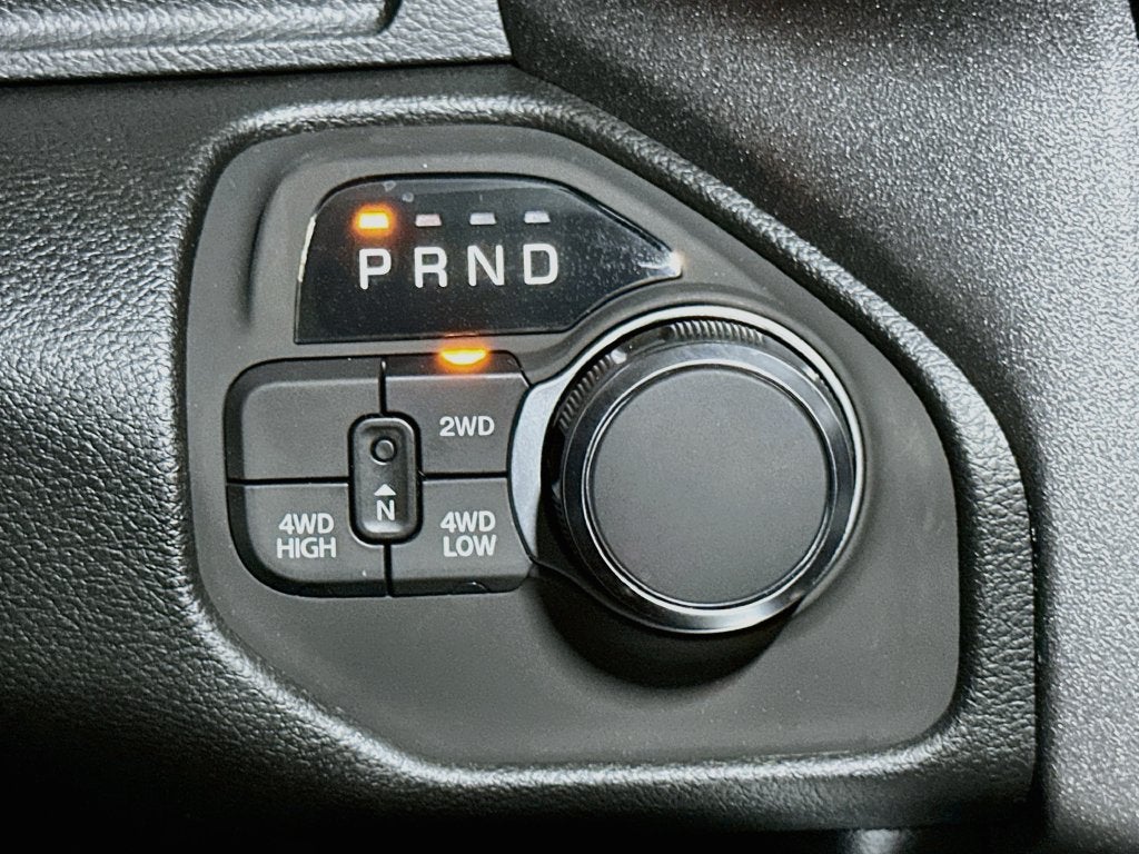 2027 RAM 1500 Base