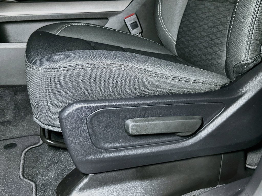 2027 RAM 1500 Base