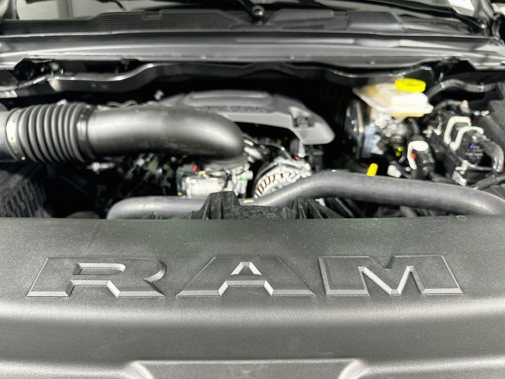 2027 RAM 1500 Base