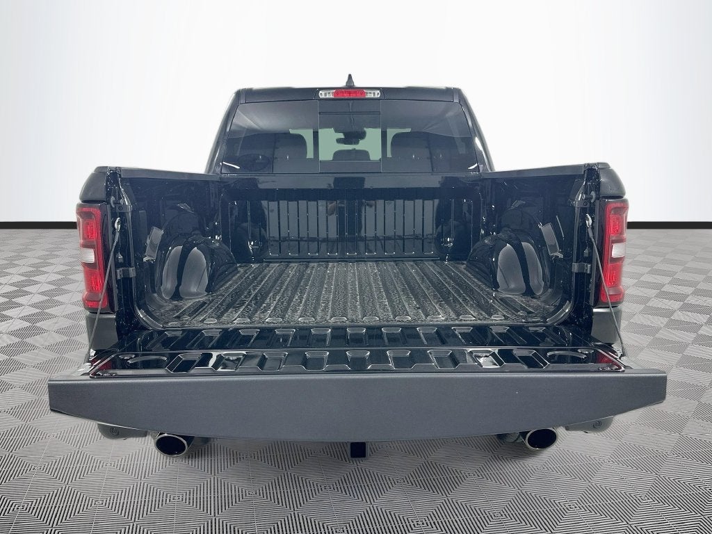 2027 RAM 1500 Base