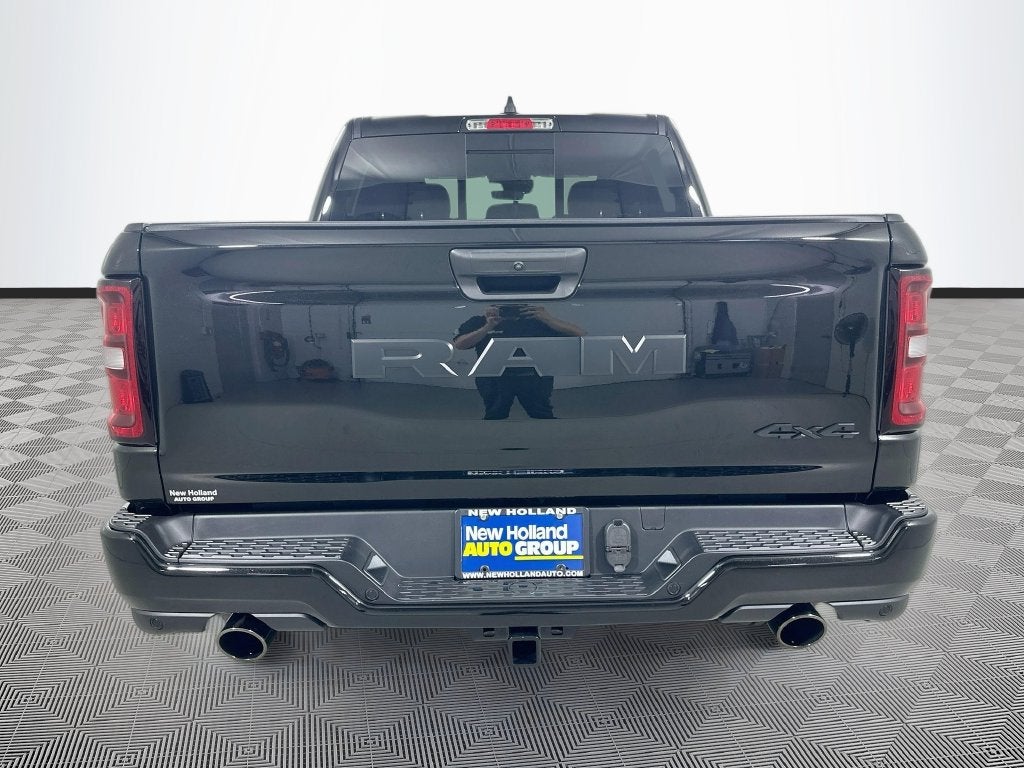 2027 RAM 1500 Base