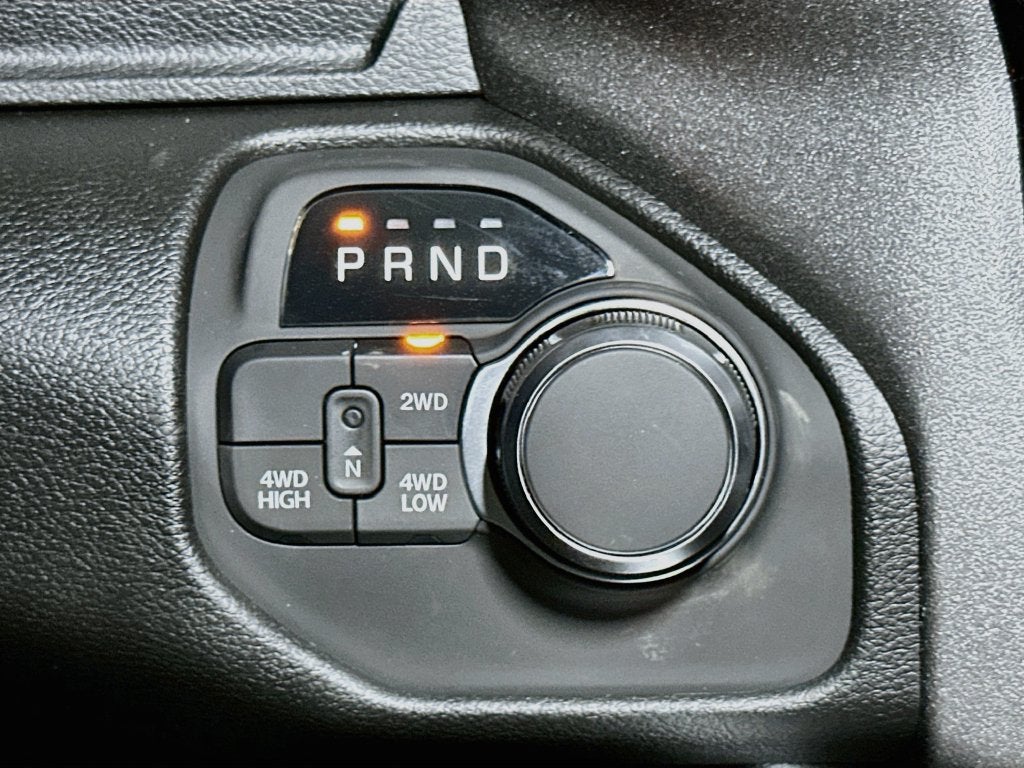 2027 RAM 1500 Base