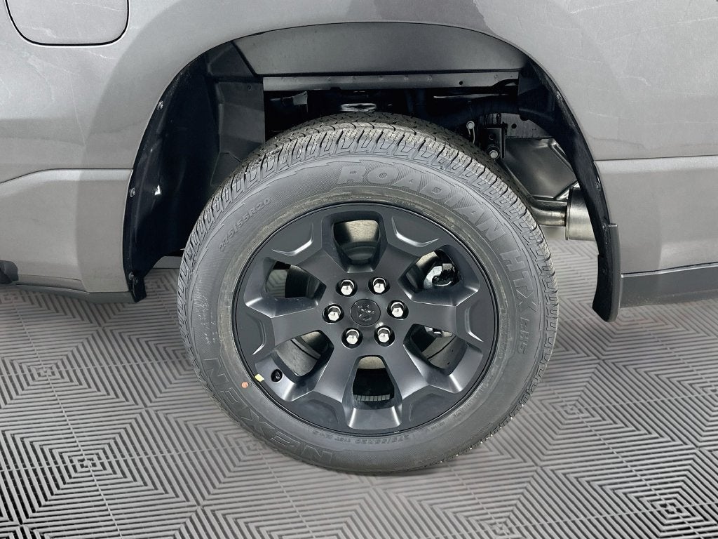 2027 RAM 1500 Base