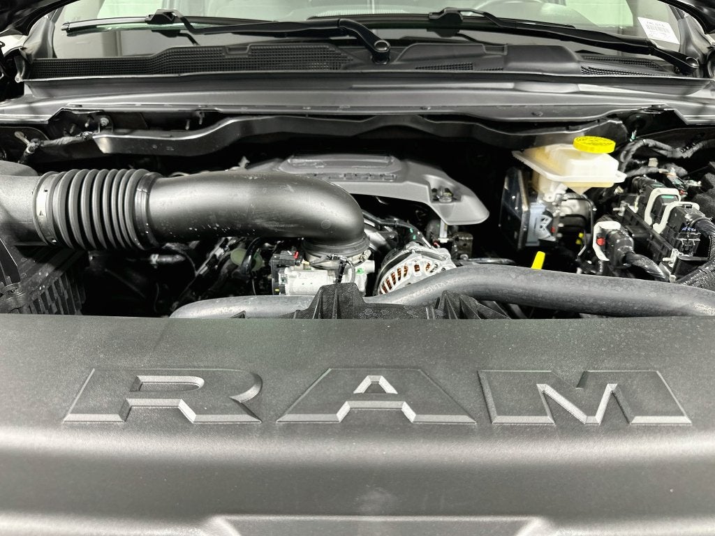 2027 RAM 1500 Base