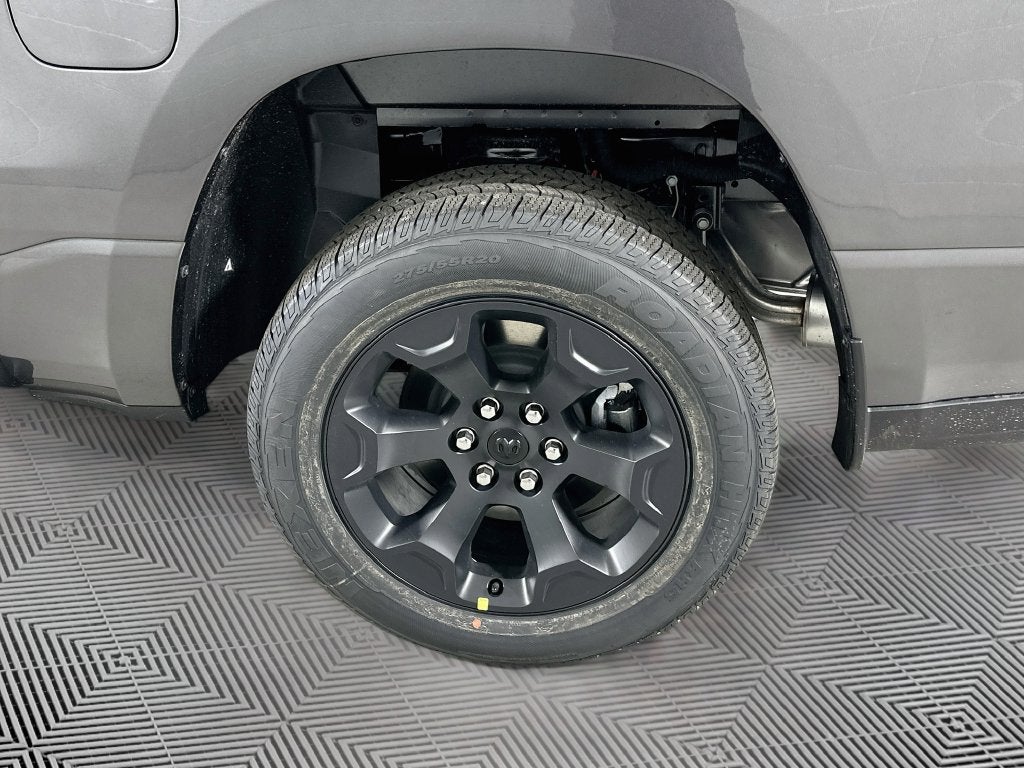2027 RAM 1500 Base