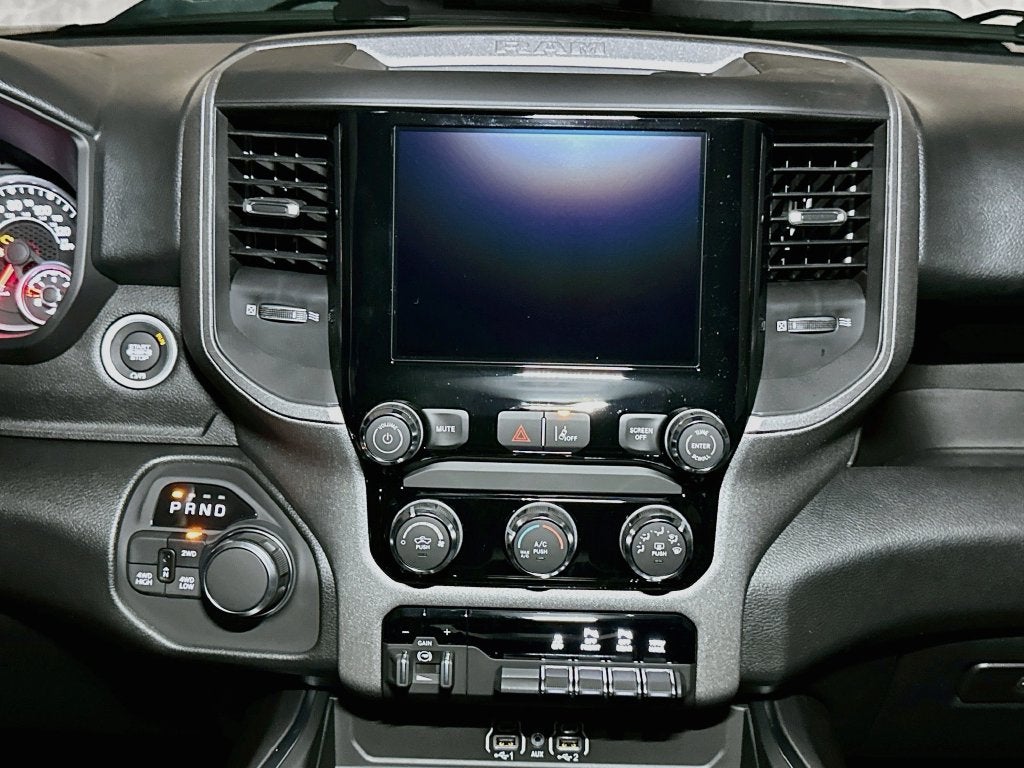 2027 RAM 1500 Base