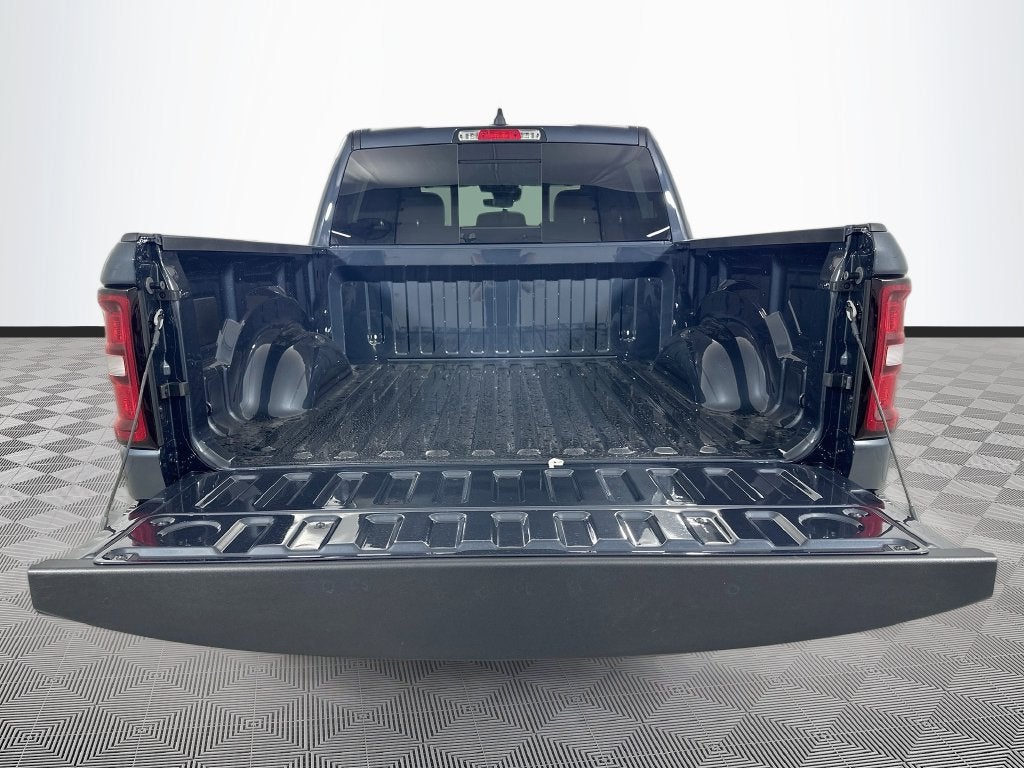 2027 RAM 1500 Base
