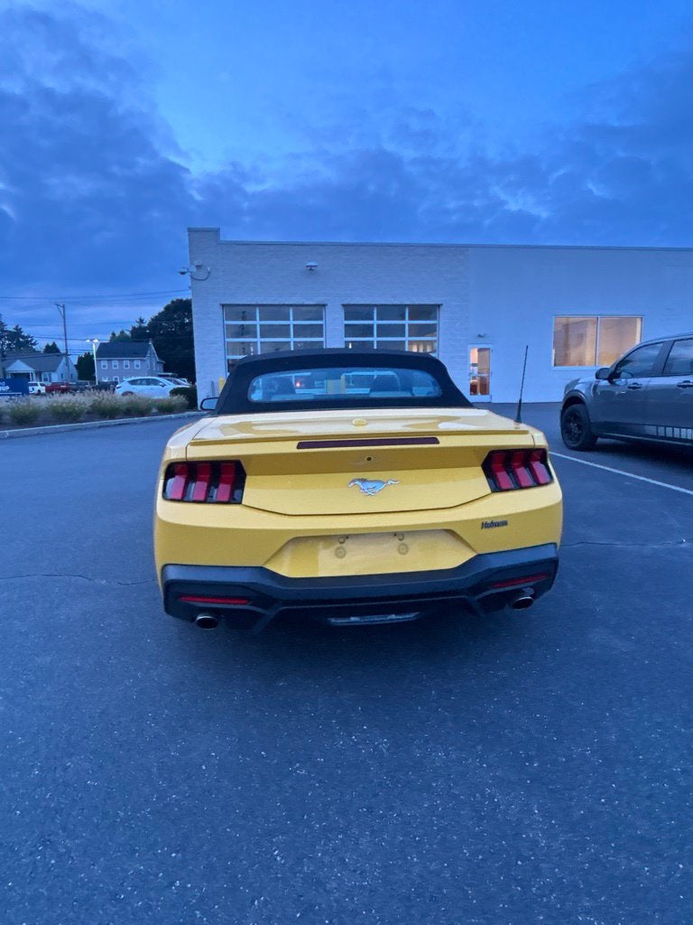 2024 Ford Mustang EcoBoost Premium